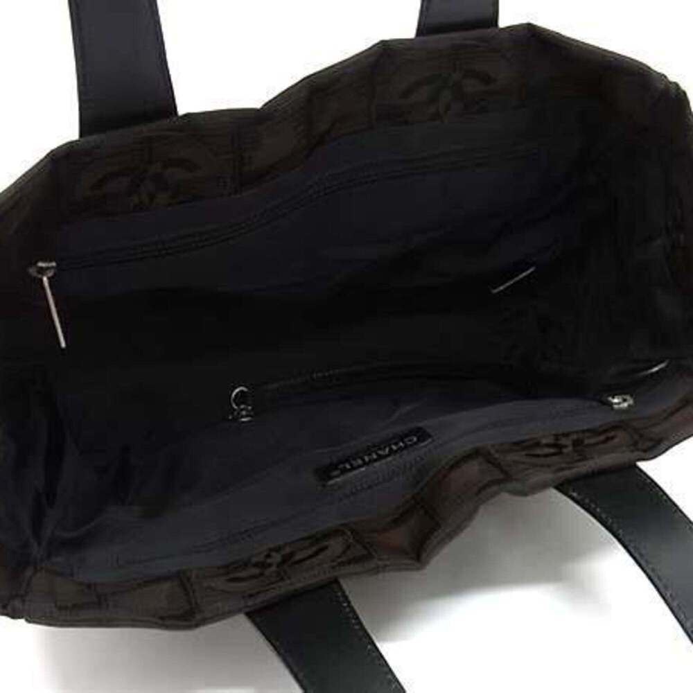 CHANEL Black Leather Tote Bag - Picture 5 of 7